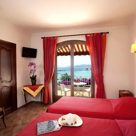 Hotel Belle Vue Le Lavandou