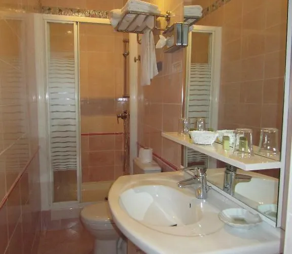 فندق Belle Vue 3*