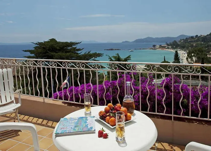 Belle Vue 3* Le Lavandou